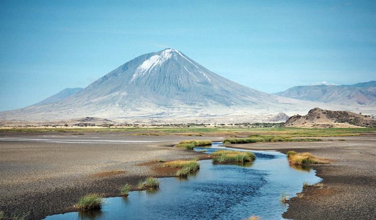 Mt Oldoinyo Lengai Trekking